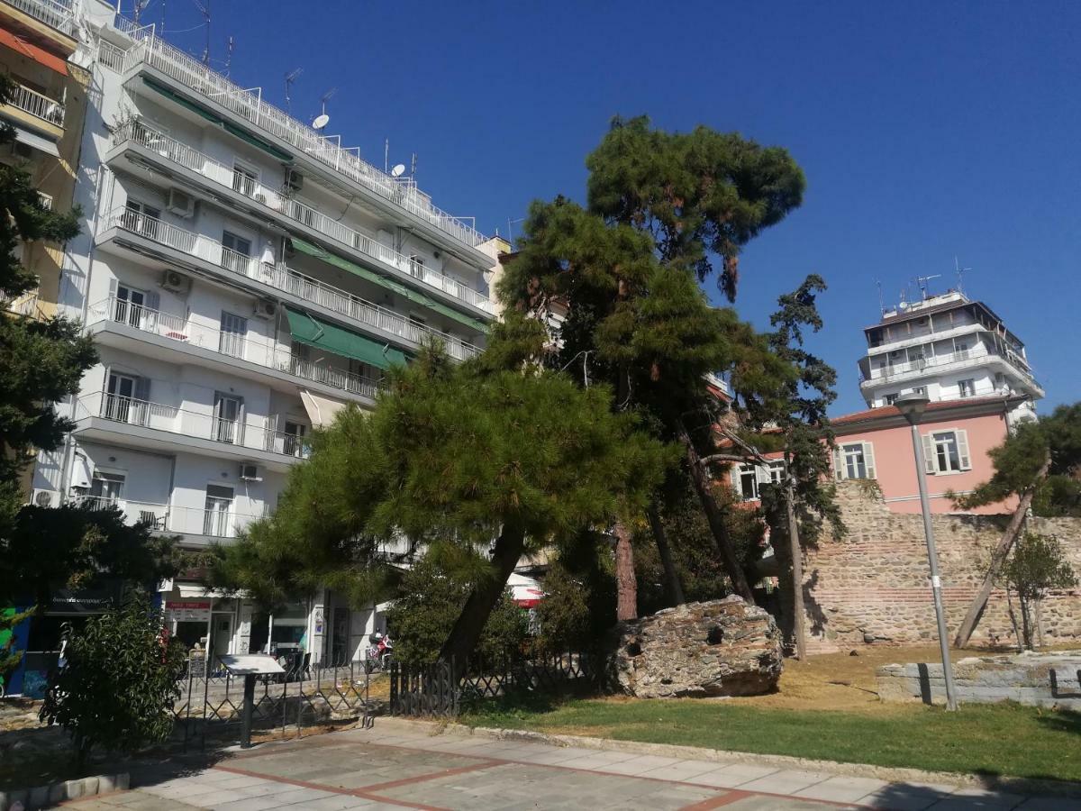 Smart Living Flat, Melenikou Lägenhet Thessaloníki Exteriör bild