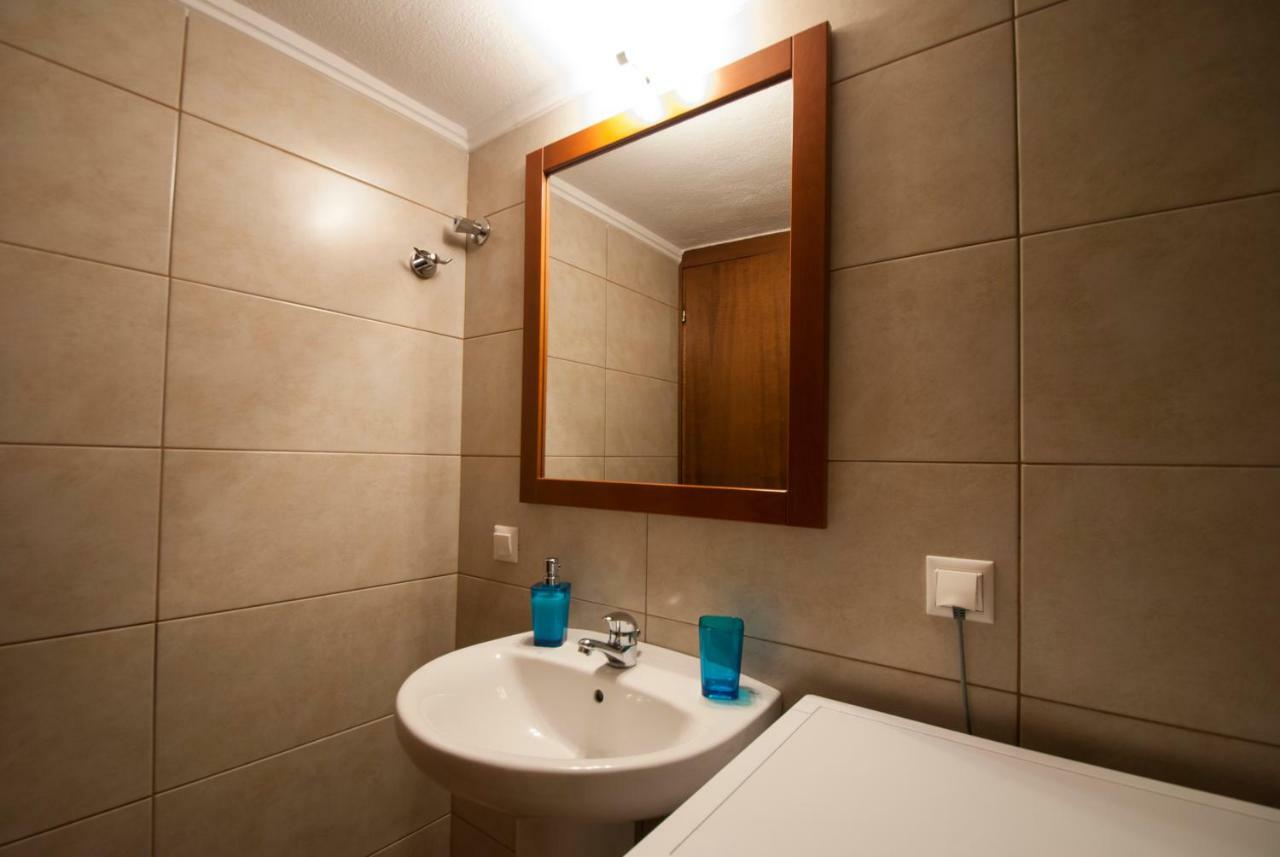 Smart Living Flat, Melenikou Lägenhet Thessaloníki Exteriör bild